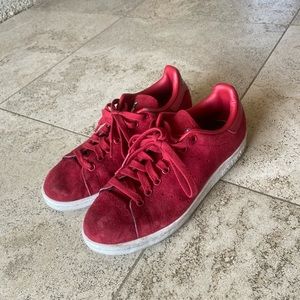 Red suede Adidas